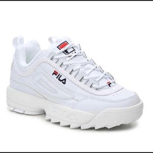 womens fila disruptor sneakers size 7